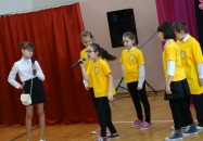Uczniowie z ZSS w Tereszpolu-Zaorendzie "Figielek"