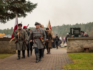 Marsz na Wzgórze Polak 2025 fot. Agnieszka Pawluk, Julia Pawluk